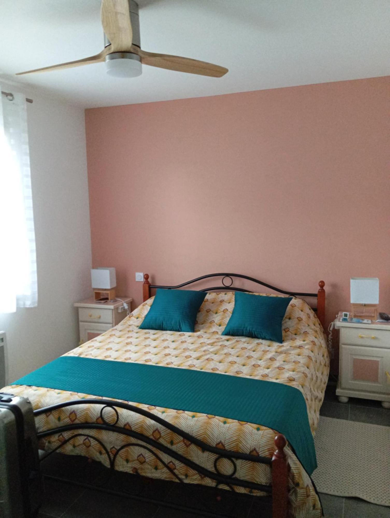 Almendra34480 Bed & Breakfast Magalas Екстериор снимка