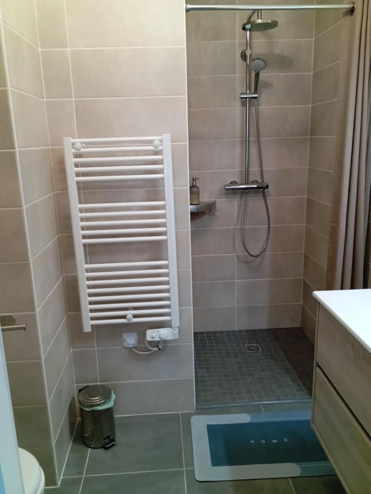Almendra34480 Bed & Breakfast Magalas Екстериор снимка